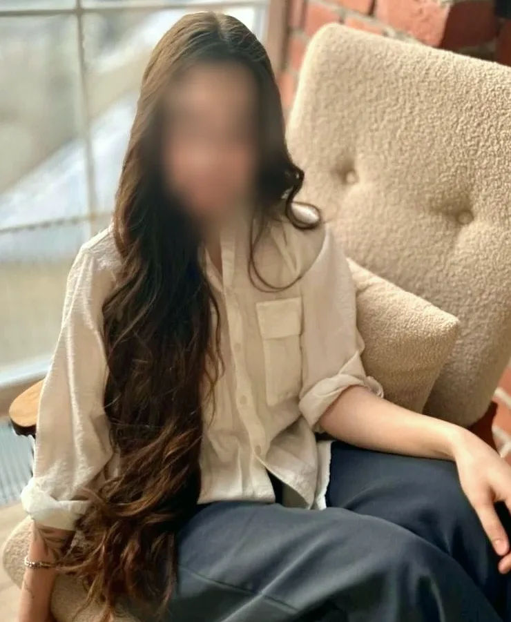 Hanna, 21
