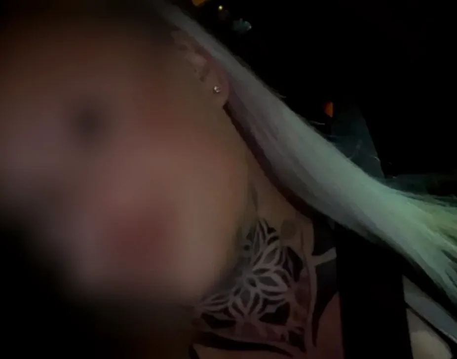 Helena, 32