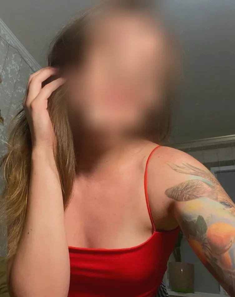 Jovana, 25